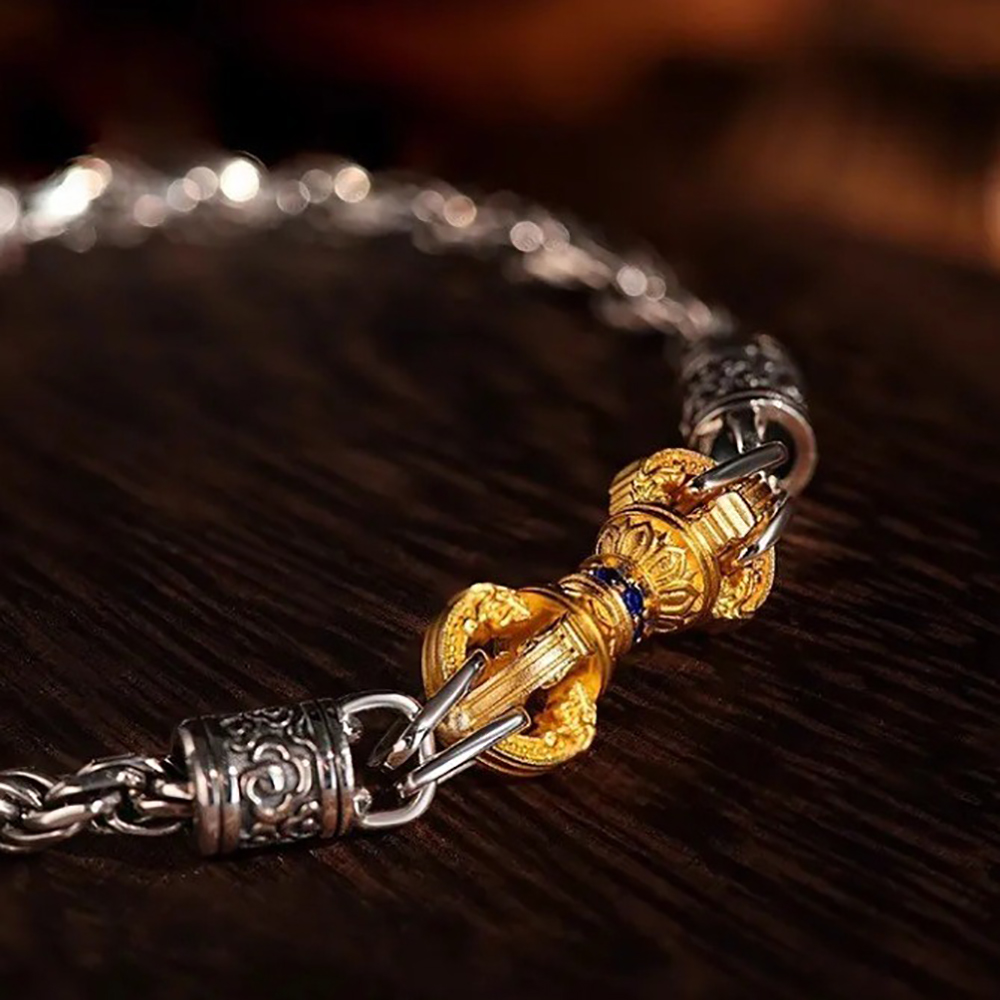 Ethnic Chic Fashion - Tibetan Buddhist Charm Chinese Chic Bracelet
