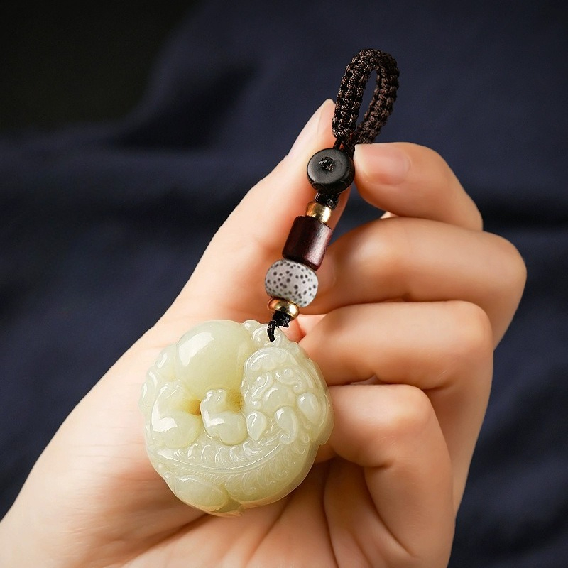 China-Chic Style Pixiu Key Cha - Ethnic Chic Fashion 评论和价格