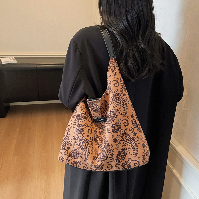 Light Luxury Nylon Patterns La - Women'S Ethnic Fashion Brands 评论和价格
